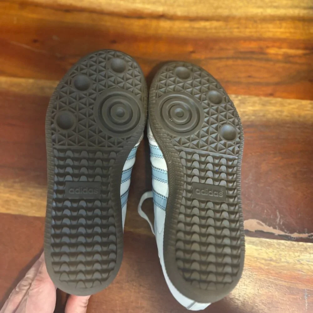 *Youth 12(Little Kid)*Adidas Samba OG Youth Cloud White Baby Blue - Picture 3 of 4